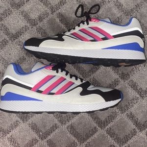 Size 14 - Ultra Tech White Pink 2018. Worn Once.